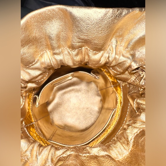 S’UVIMOL Toffee Mini Python Bucket Bag - Picture 11 of 11